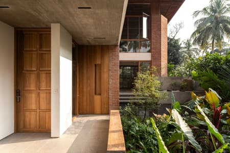 Ananda House
